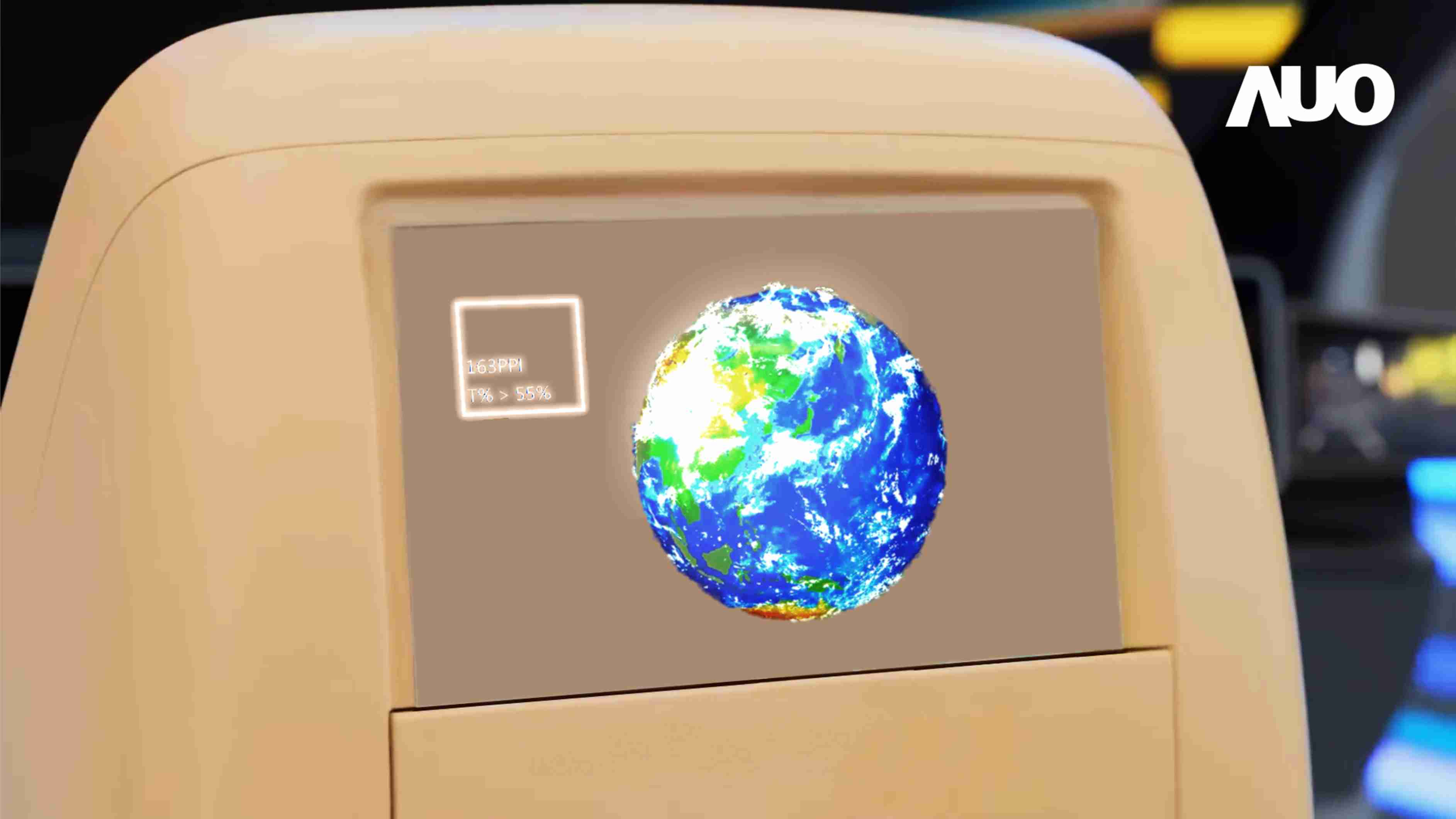 尊龙集团突破设计与制程挑战，，，，推出全球最高分辨率163ppi的13.5吋透明Micro LED面板，，，，并积极布局智能车市场，，，以期拓展透明显示应用的可能性