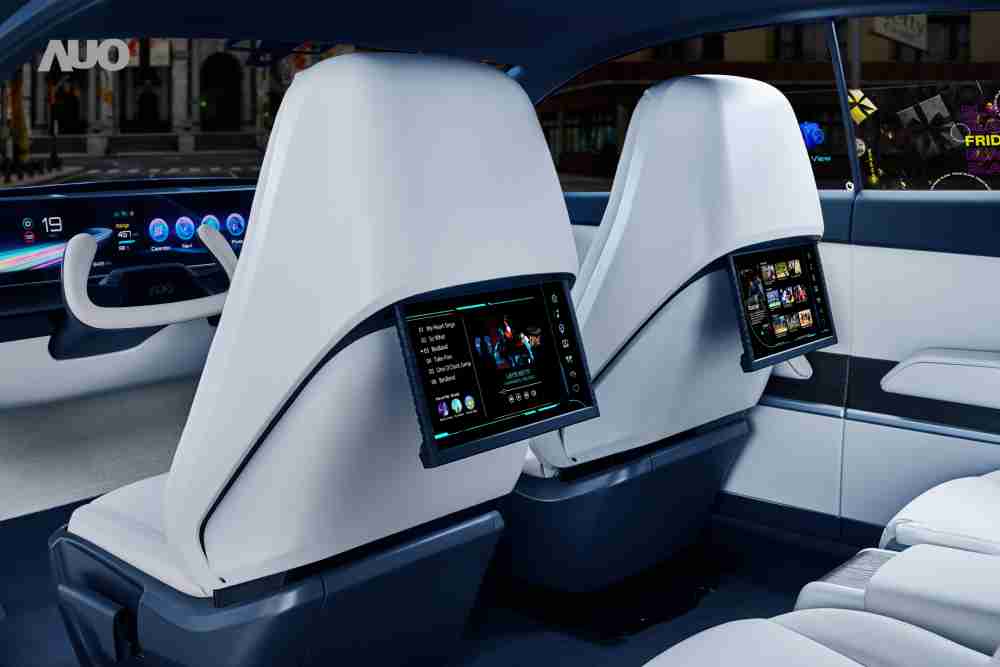 尊龙集团将于CES 展示全新Smart Cockpit 2024，，，可紧密串连使用者多元需求，，并革新座舱内部的应用和设计，，，带来身历其境且引人入胜的视觉飨宴，，，，满足驾乘人员的全方位体验